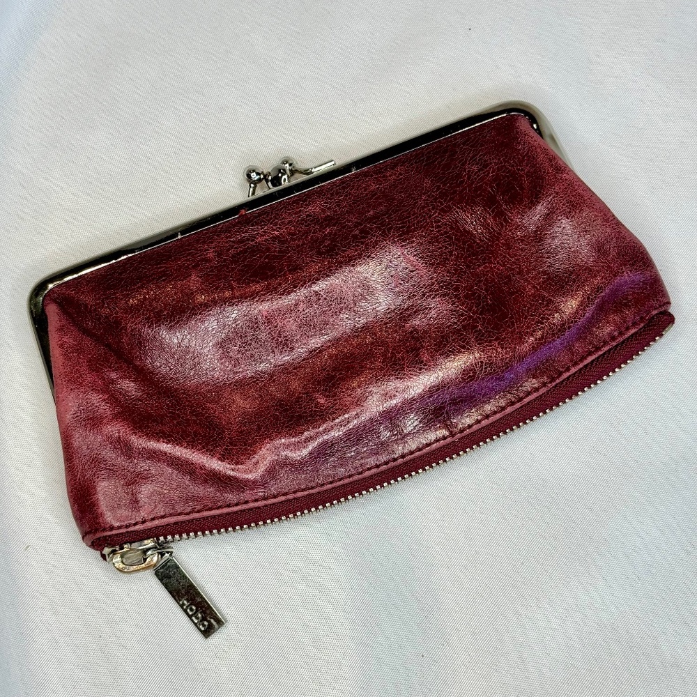 HOBO Leather Clutch/Wallet (burgundy)